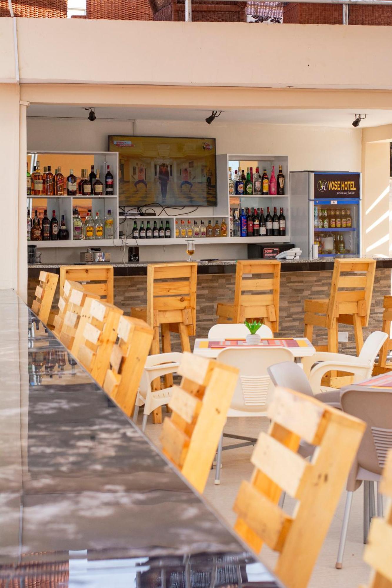 Vose Hotel & Spa Dar Es Salaam Extérieur photo